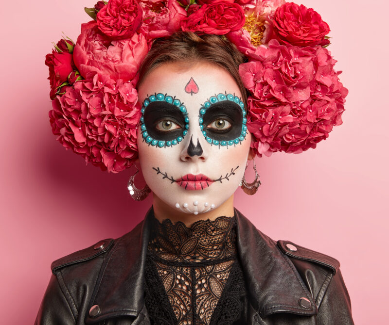 Ideas para un Halloween con Identidad Mexicana: Disfraces, Películas y Actividades Culturales