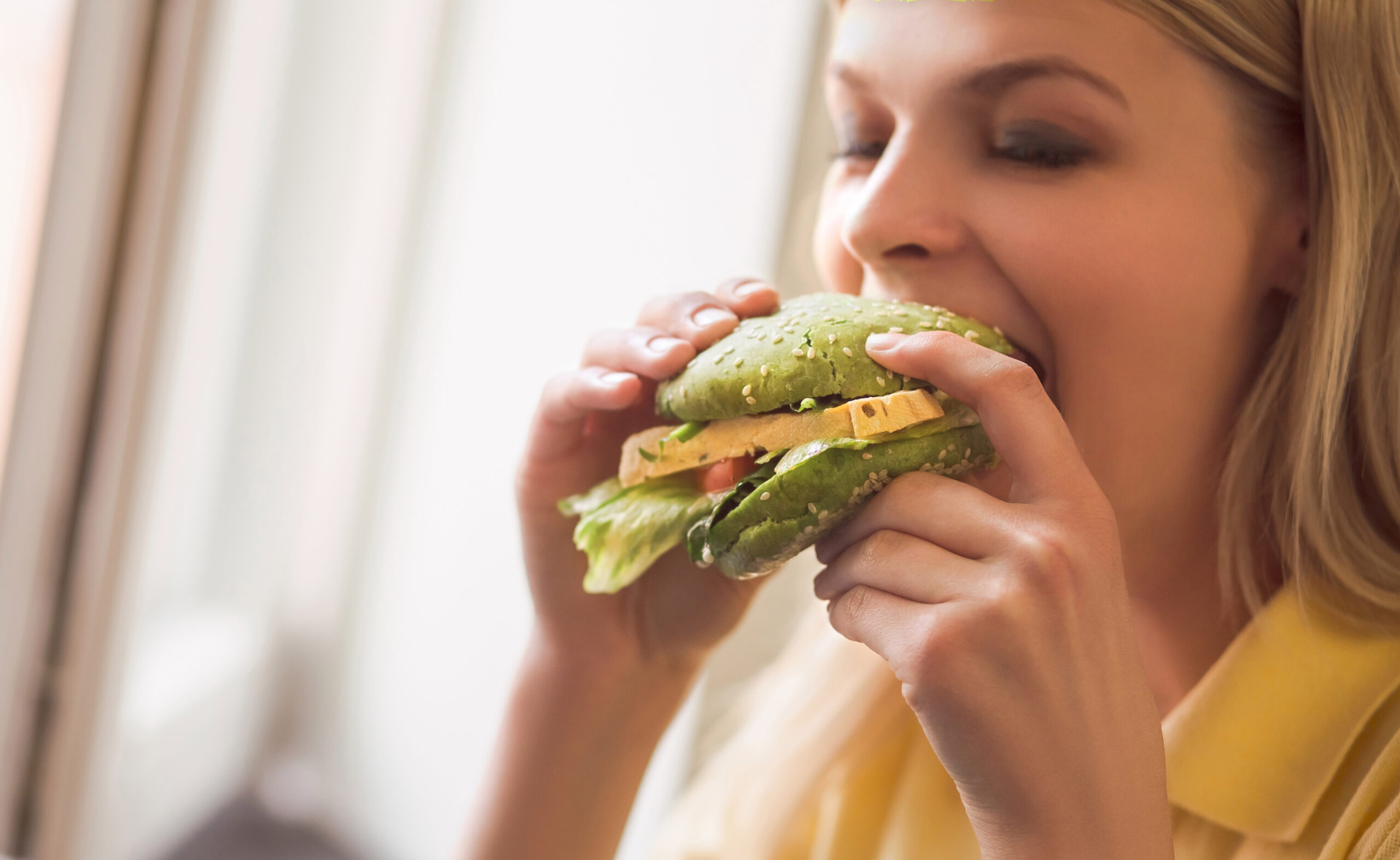 ¿Cómo dejar de comer compulsivamente por ansiedad?