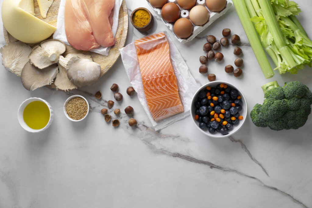¿Cuánta proteína debo consumir en mi dieta diaria?