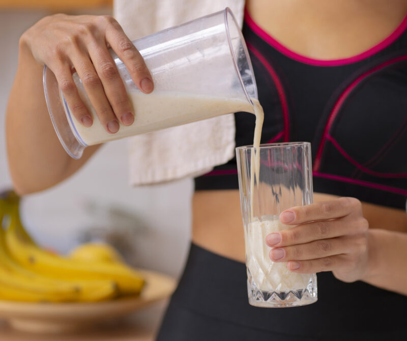 ¿Cuánta proteína debo consumir en mi dieta diaria?