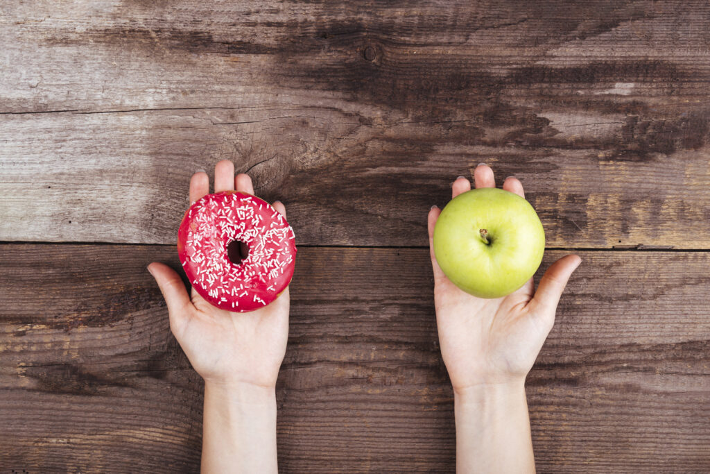 ¿Te da miedo comer ciertos alimentos? Esto puede afectar a tu salud